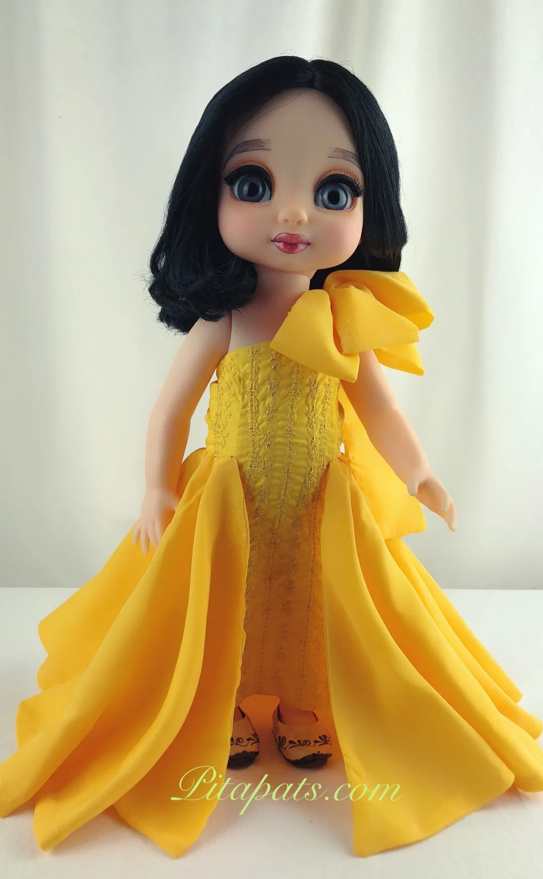 Custom Disney Animator Doll Snow White Goddess In Bright Yellow Golden Dress