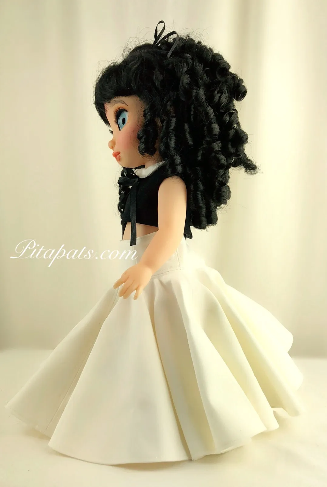 Custom Disney Animator Doll Snow White In Chanel Style dress With New Hair