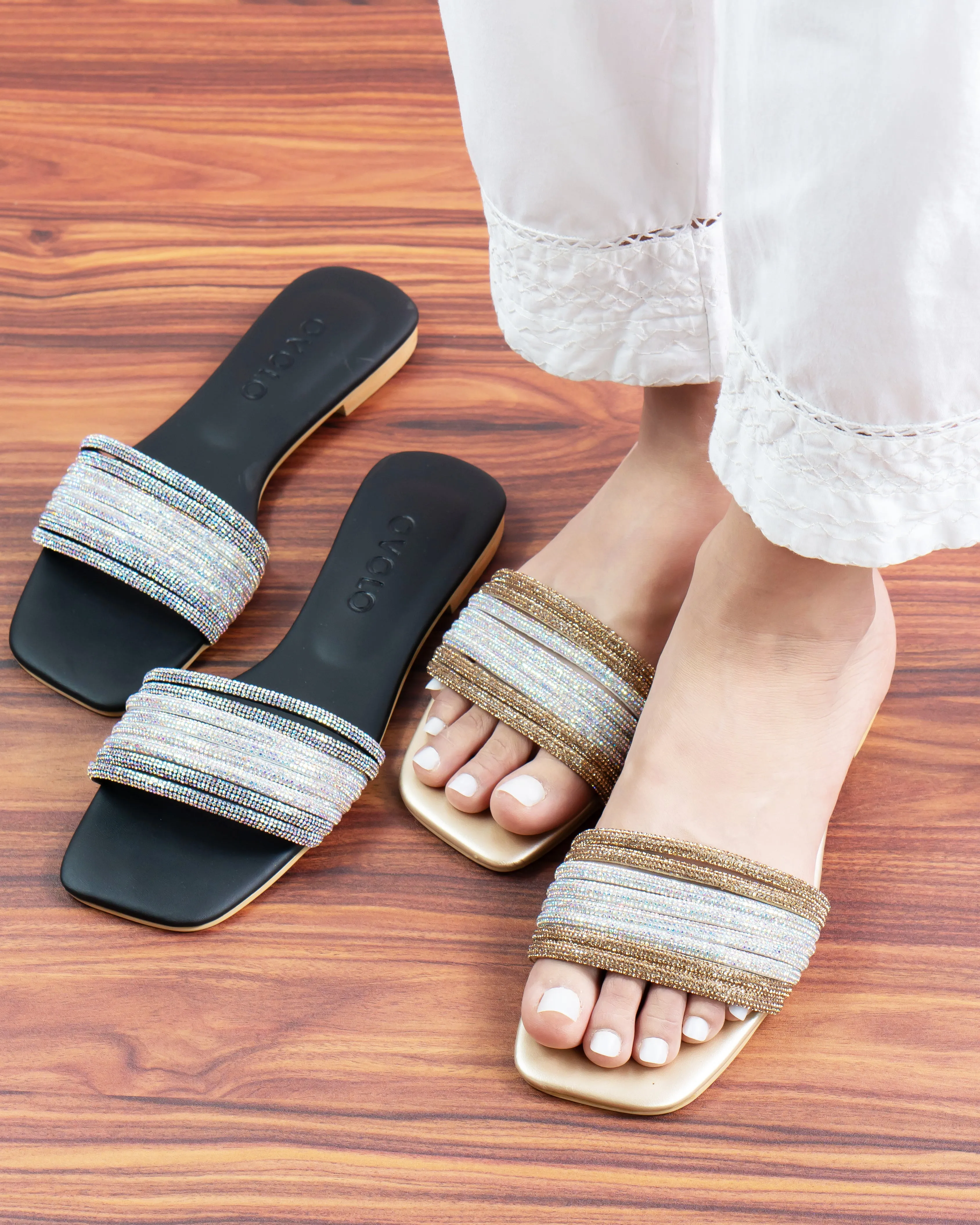 Gwen Slides - Gold