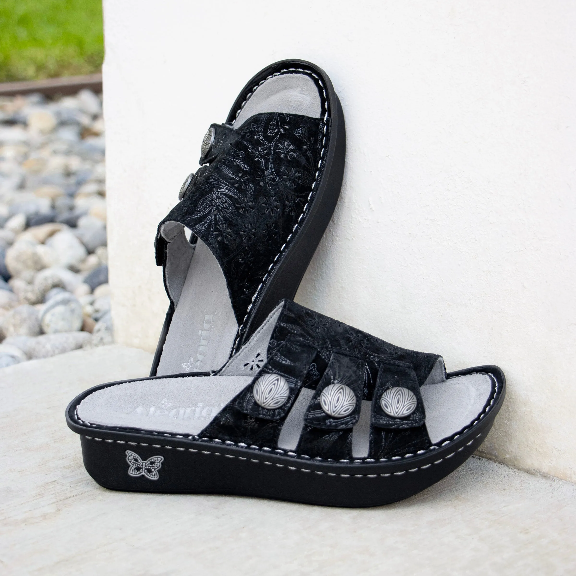 Julee Vinely Sandal