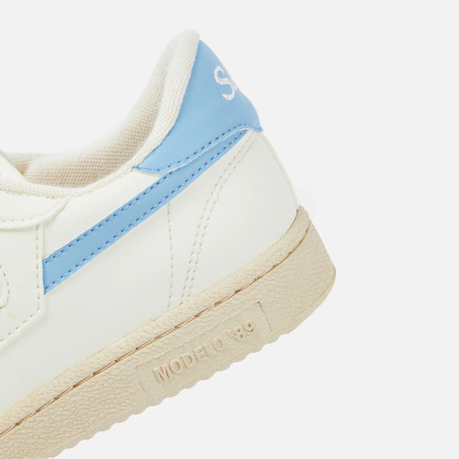 Modelo '89 Sneakers - Sky Blue