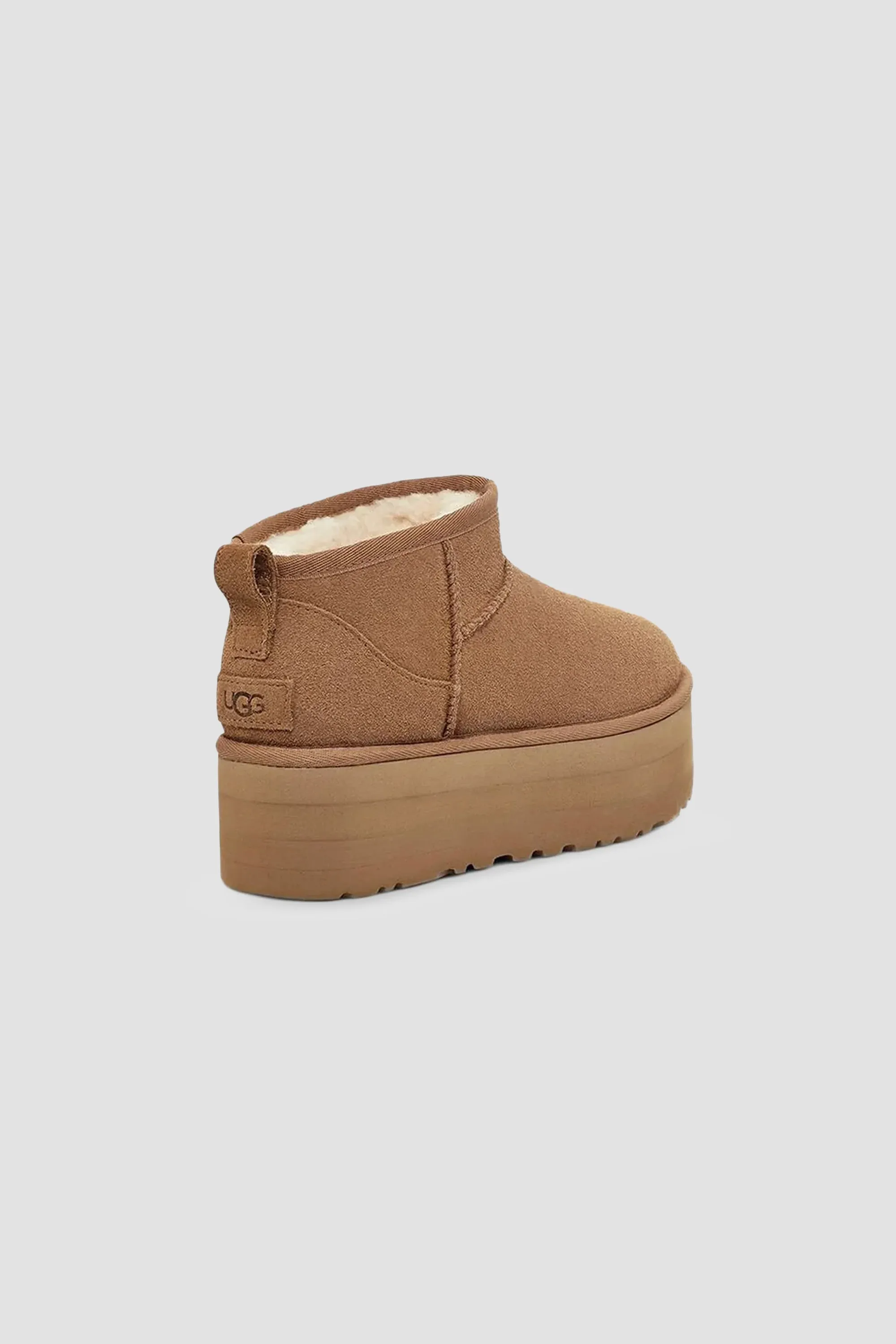 UGG Women's Classic Ultra Mini Platform in Chestnut