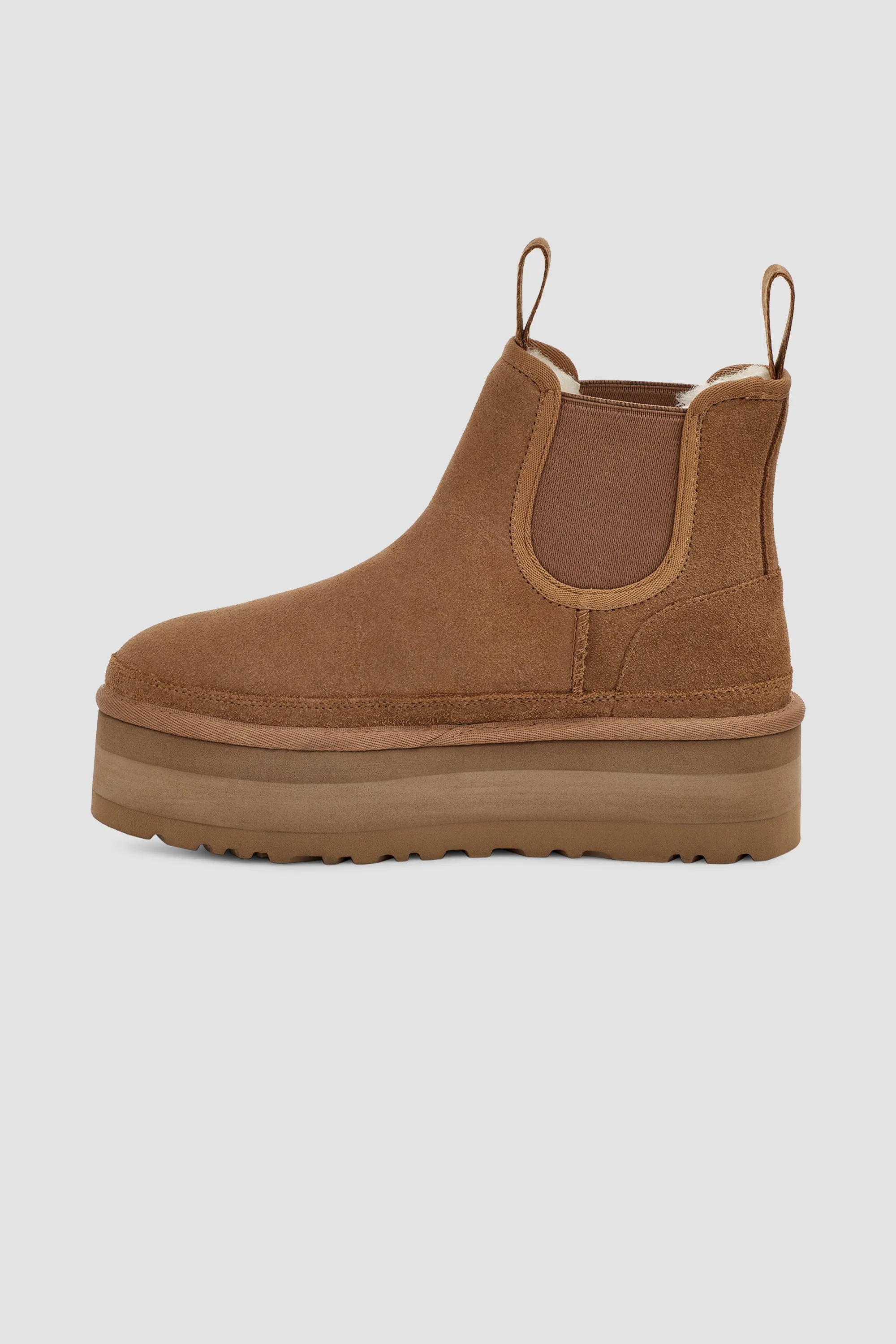 UGG Women's Neumel Platform Chelsea in Chestnut